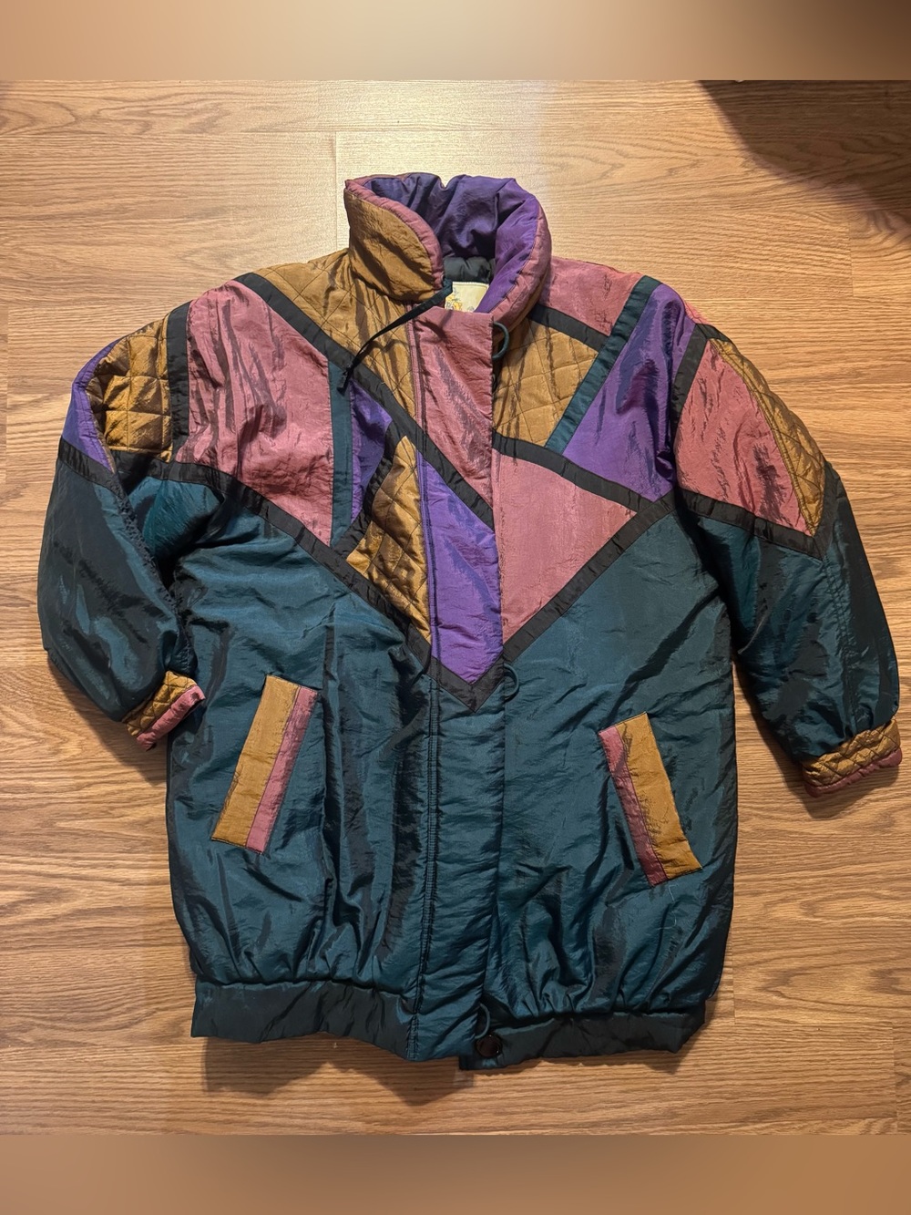 Vintage-Style Women's Quilted Winter Jacket in Teal with Purple & Rust Accents